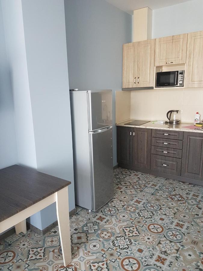 Apartment Lotos Batumi 72 ภายนอก รูปภาพ