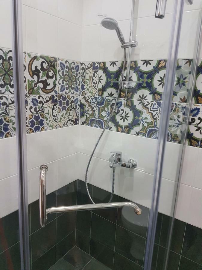 Apartment Lotos Batumi 72 ภายนอก รูปภาพ